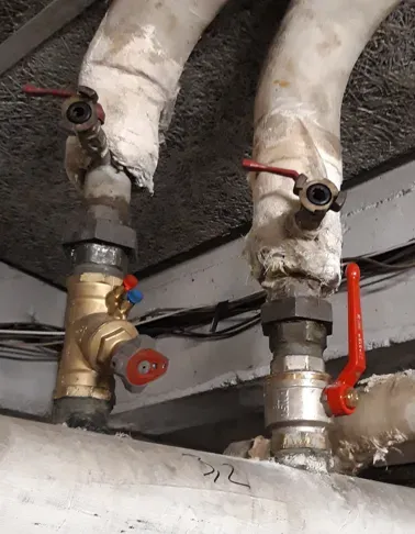 Pied de colonne avec vanne de réglage à mesure de débit