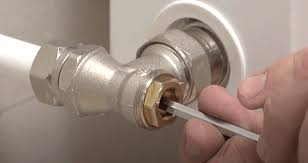 Photo d'un té de réglage sur radiateur.